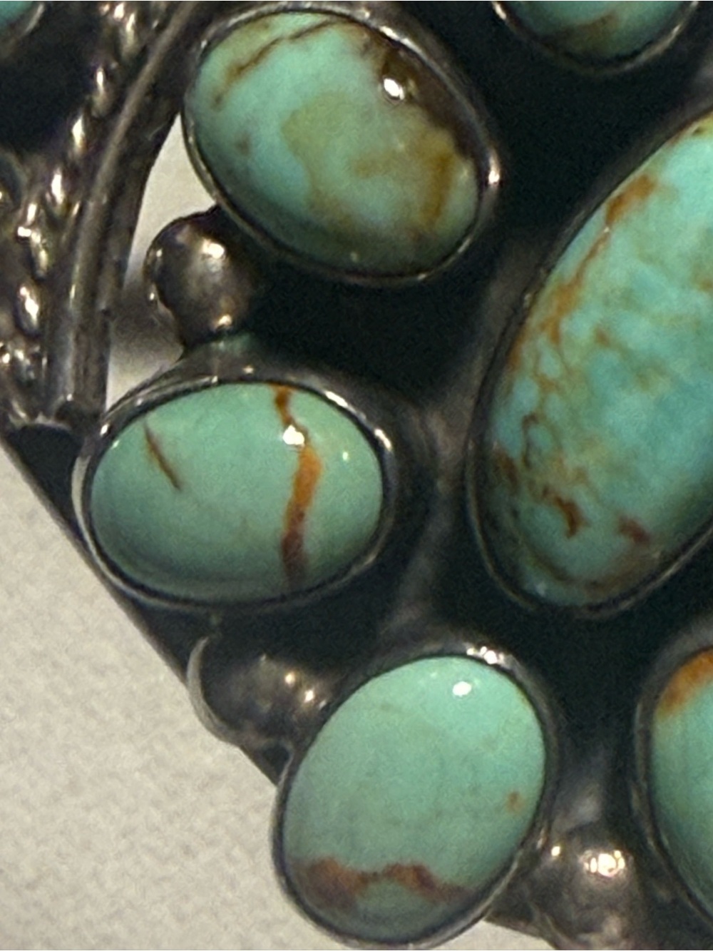 Sterling Turquoise Cluster Cuff Bracelet - green turquoise signed - Picture 4 of 6